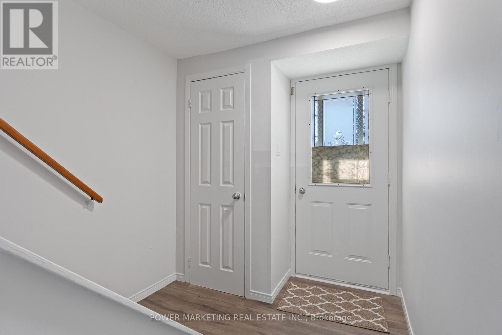 182 - 1045 Morrison Drive, Ottawa, Ontario  K2H 7L2 - Photo 4 - X12441438