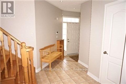 19 Durango Drive, Richmond Hill, Ontario  L4S 2W5 - Photo 2 - N12411181