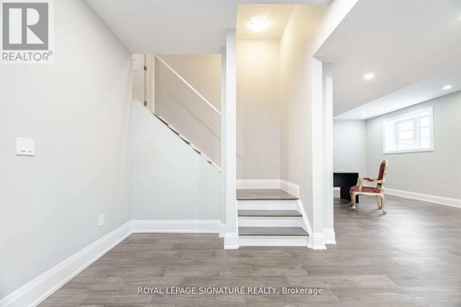 404 Ellen Davidson Drive, Oakville, Ontario  L6M 0Y7 - Photo 34 - W12314548