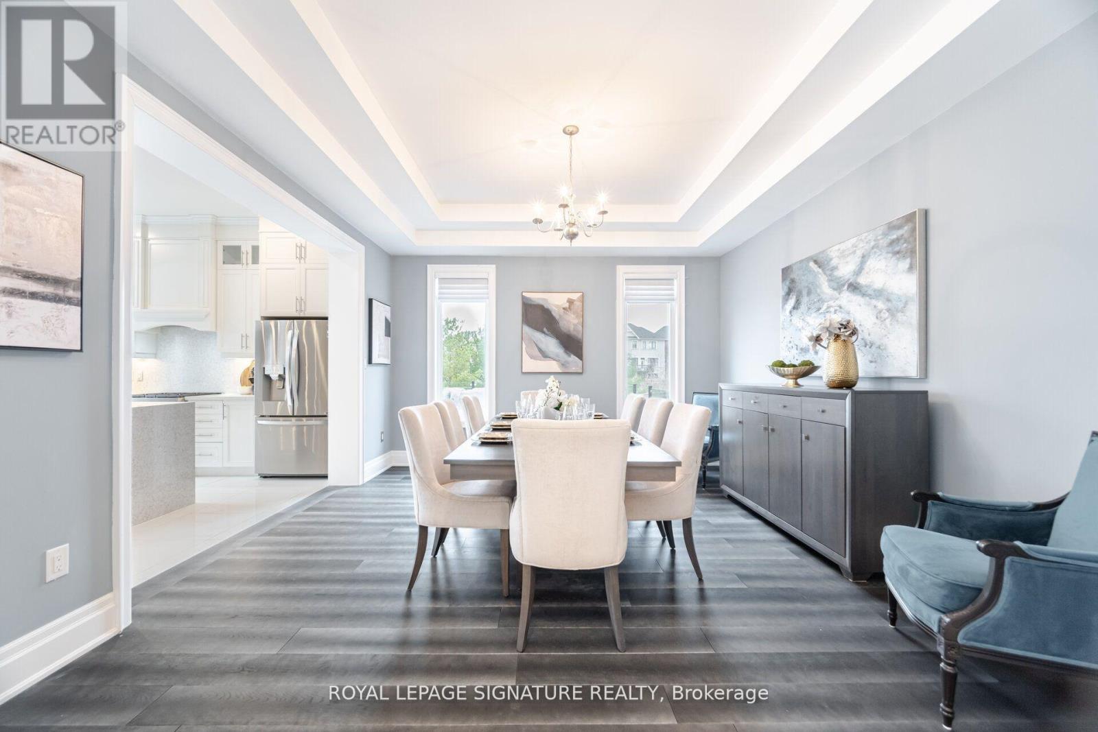 404 Ellen Davidson Drive, Oakville, Ontario  L6M 0Y7 - Photo 8 - W12314548