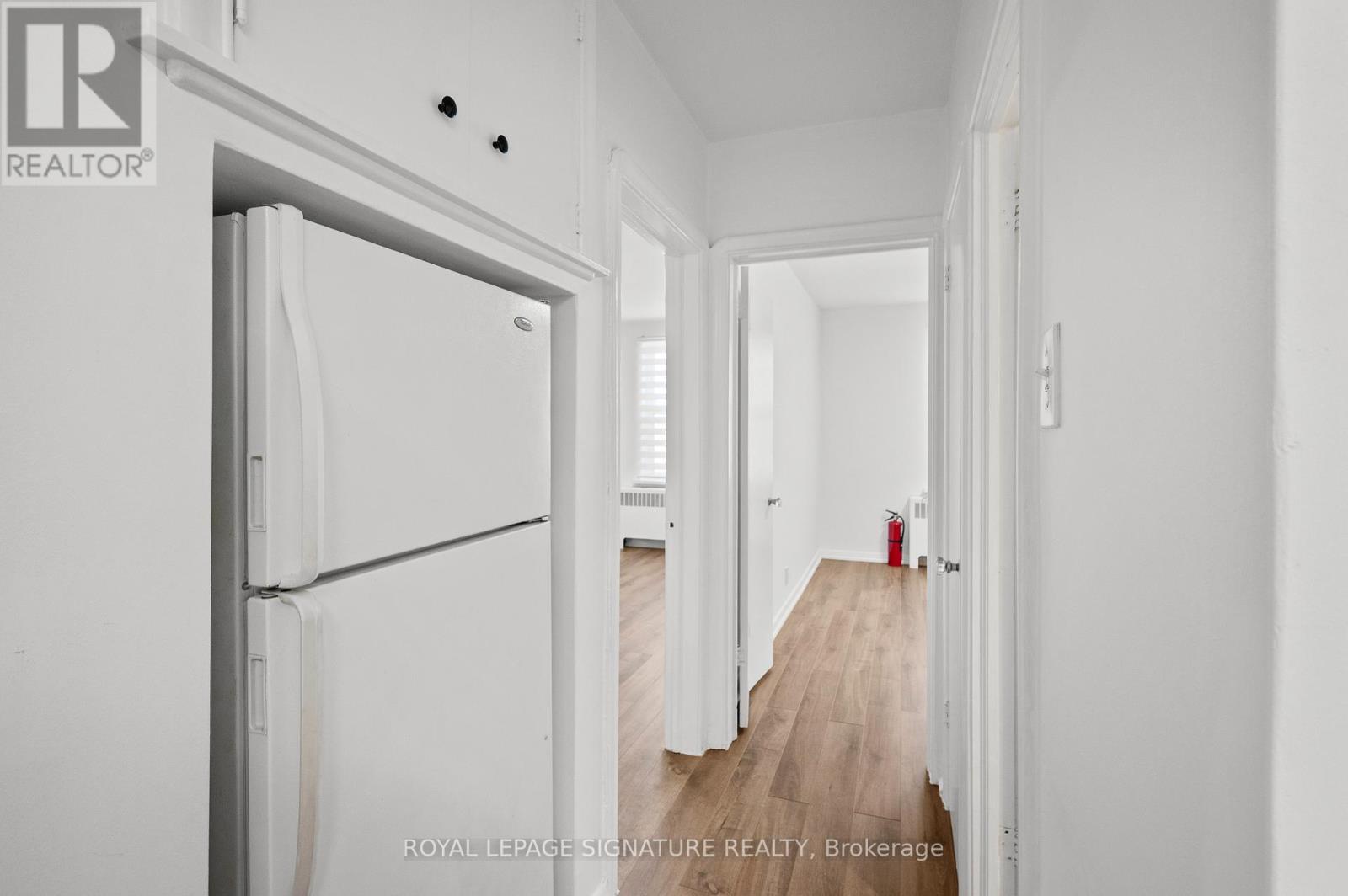 2nd Floor - 1138 Eglinton Avenue W, Toronto, Ontario  M6C 2E2 - Photo 17 - C12441285
