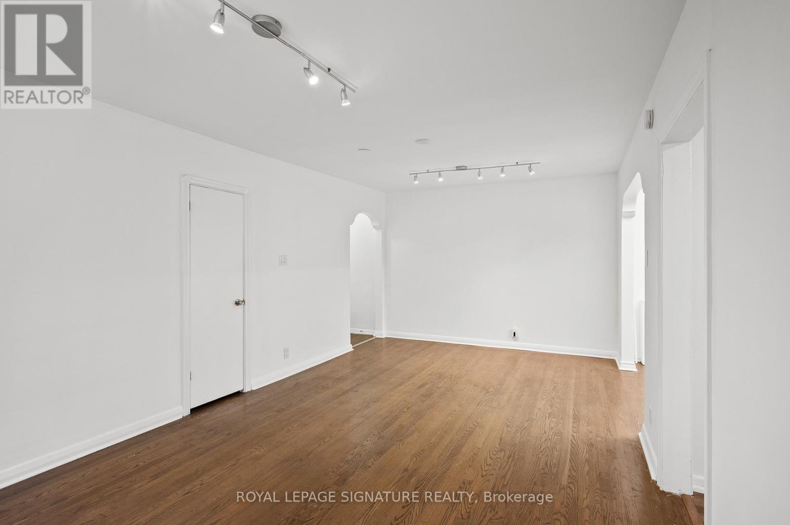 2nd Floor - 1138 Eglinton Avenue W, Toronto, Ontario  M6C 2E2 - Photo 7 - C12441285