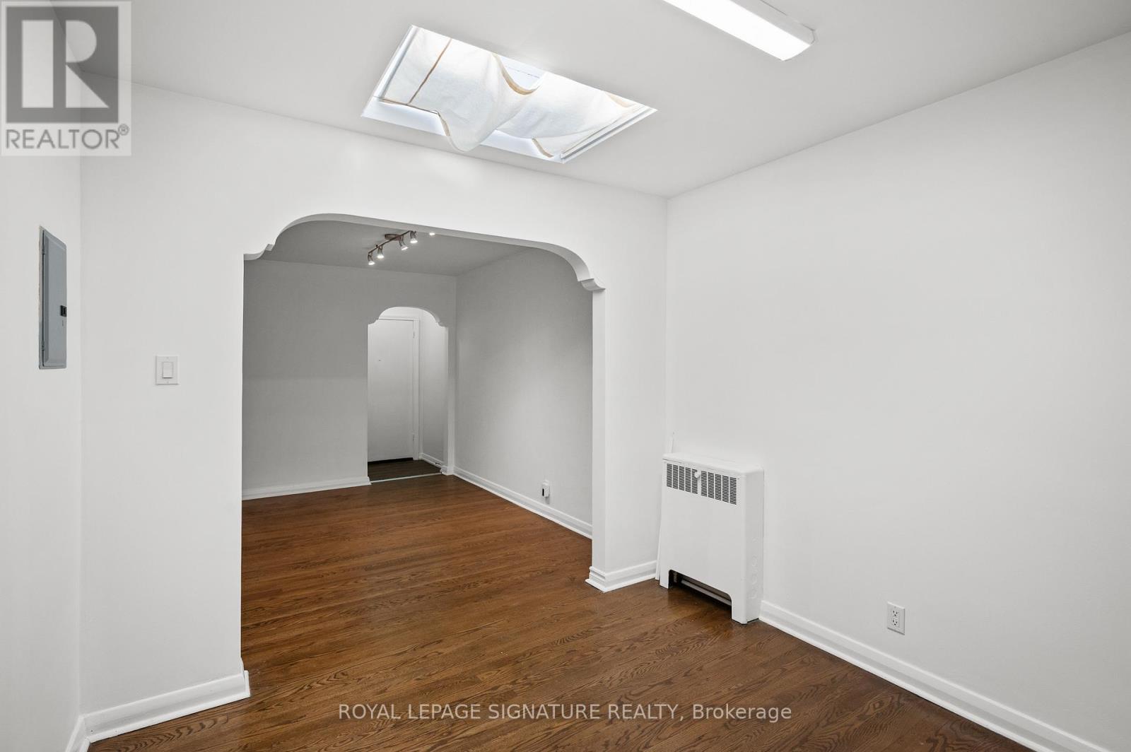 2nd Floor - 1138 Eglinton Avenue W, Toronto, Ontario  M6C 2E2 - Photo 9 - C12441285