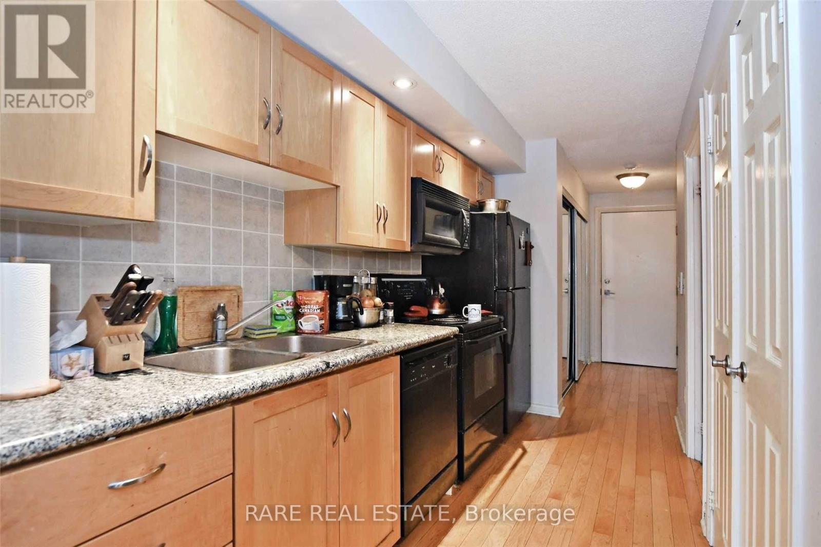 334 - 250 Wellington Street W, Toronto, Ontario  M5V 3P6 - Photo 12 - C12441295