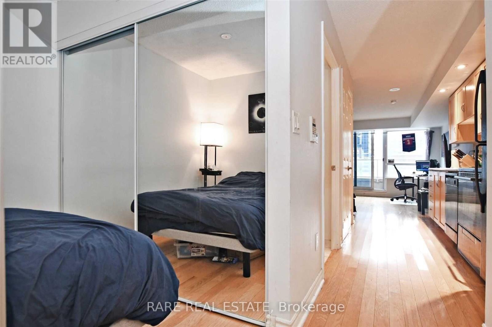 334 - 250 Wellington Street W, Toronto, Ontario  M5V 3P6 - Photo 14 - C12441295