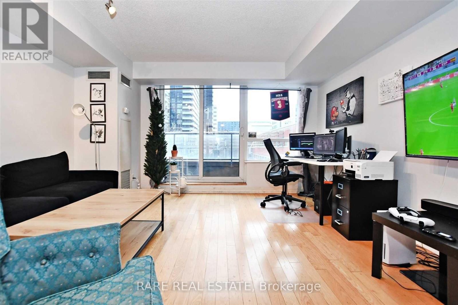 334 - 250 Wellington Street W, Toronto, Ontario  M5V 3P6 - Photo 5 - C12441295