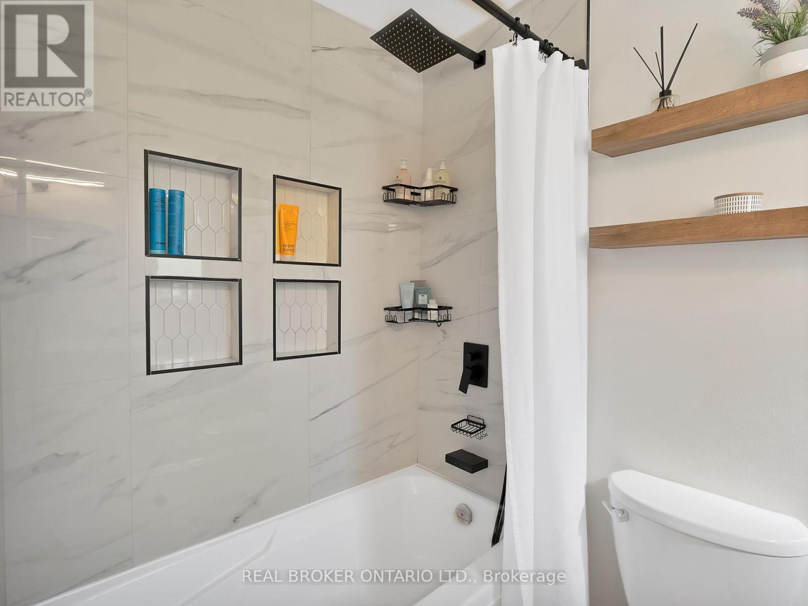 85 Cheryl Shepway, Toronto (Don Valley Village), Ontario  M2J 4R5 - Photo 27 - C12441331