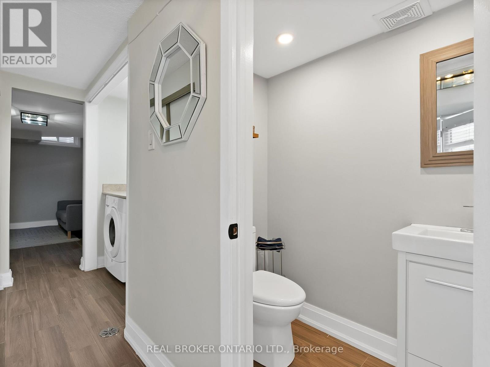 85 Cheryl Shepway, Toronto (Don Valley Village), Ontario  M2J 4R5 - Photo 33 - C12441331