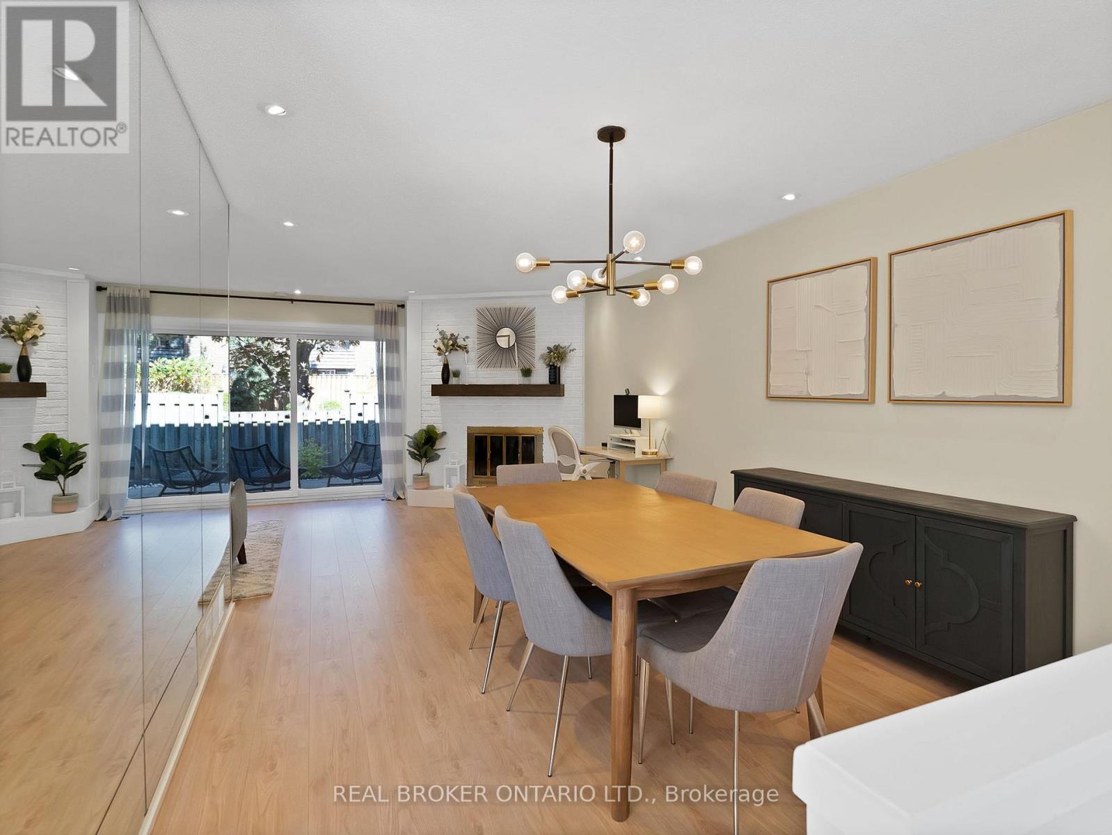 85 Cheryl Shepway, Toronto (Don Valley Village), Ontario  M2J 4R5 - Photo 9 - C12441331