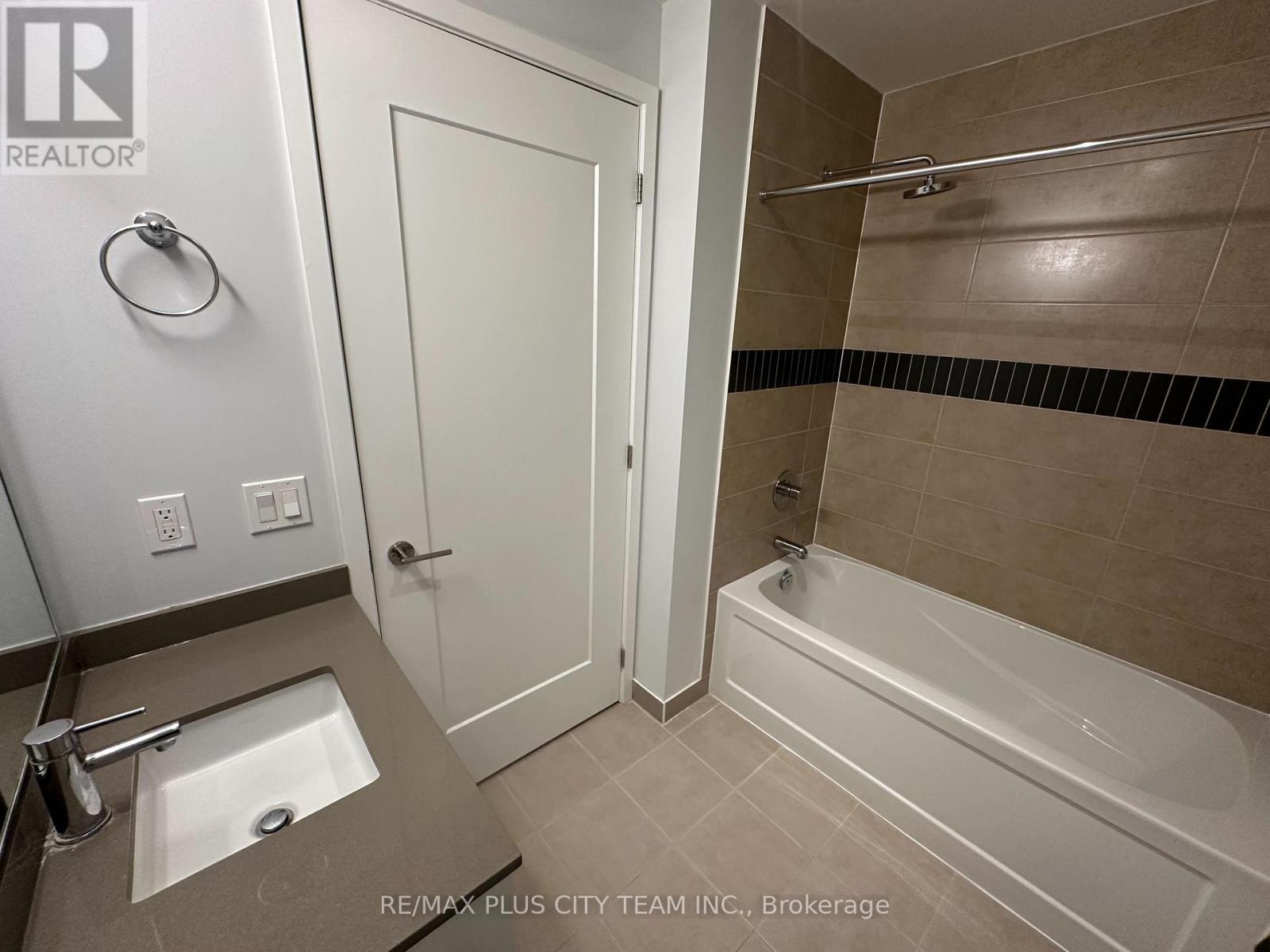 3005 - 99 John Street, Toronto, Ontario  M5V 0S6 - Photo 16 - C12441341