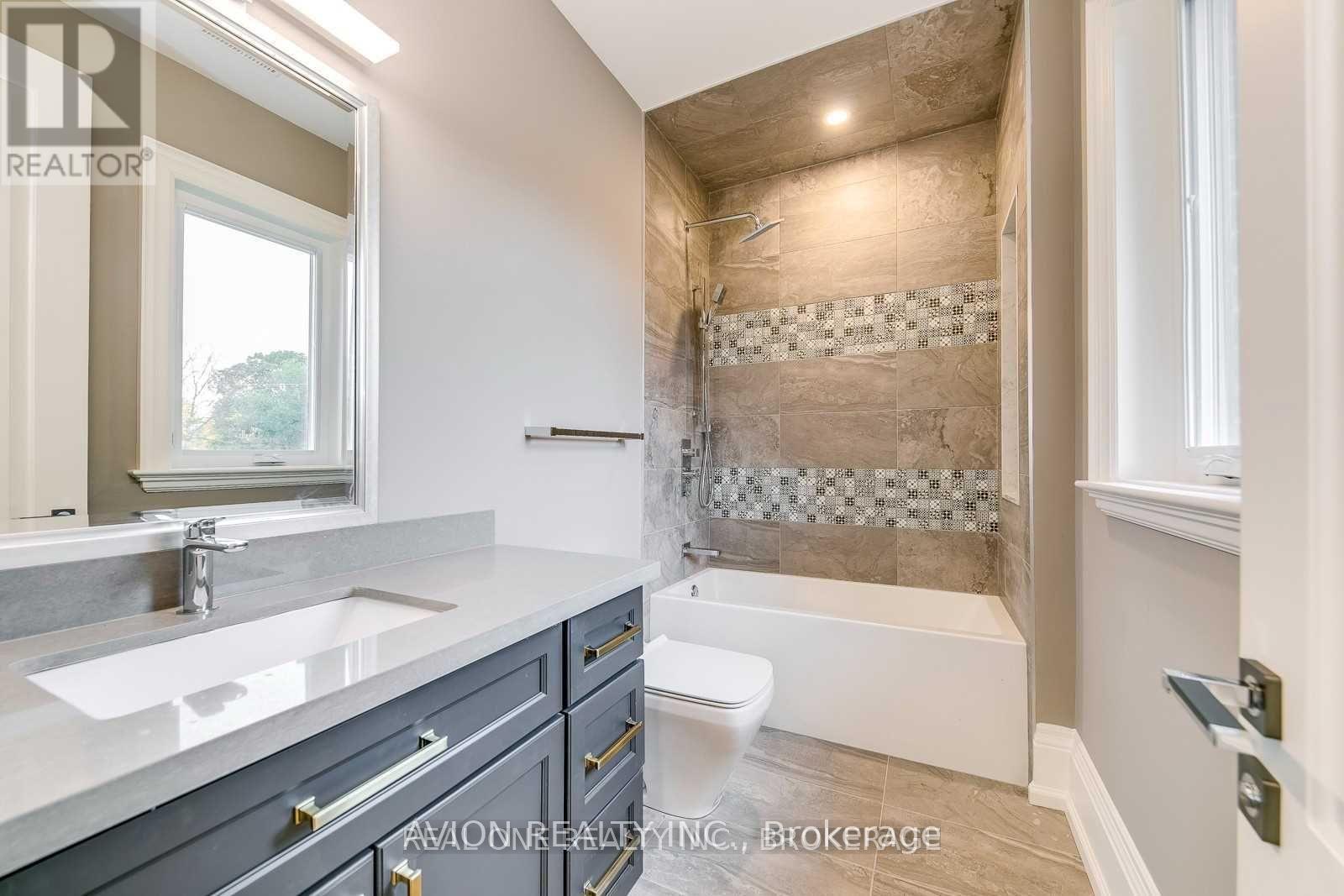 3 Sutcliffe Drive, Toronto, Ontario  M2K 2A5 - Photo 7 - C12441344