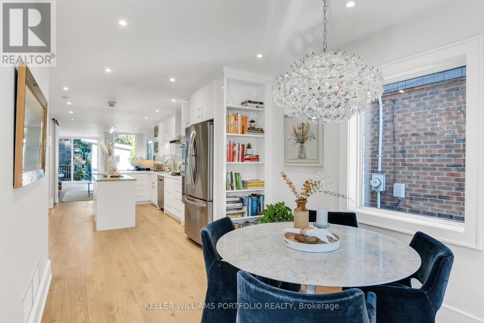 470 MERTON STREET, Toronto, Ontario