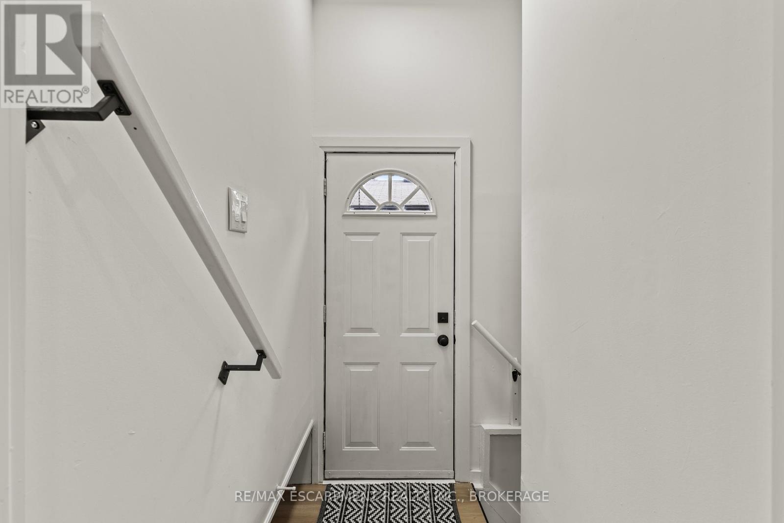 3139 Secord Place, Niagara Falls (Church's Lane), Ontario  L2J 3K5 - Photo 27 - X12441402