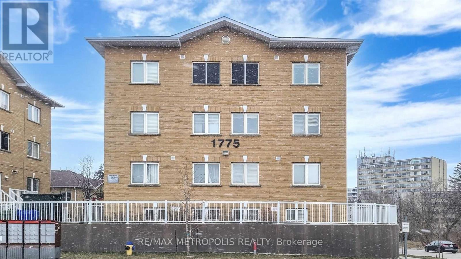 204 - 1775 Markham Road, Toronto, Ontario  M1B 2Z7 - Photo 2 - E12441297