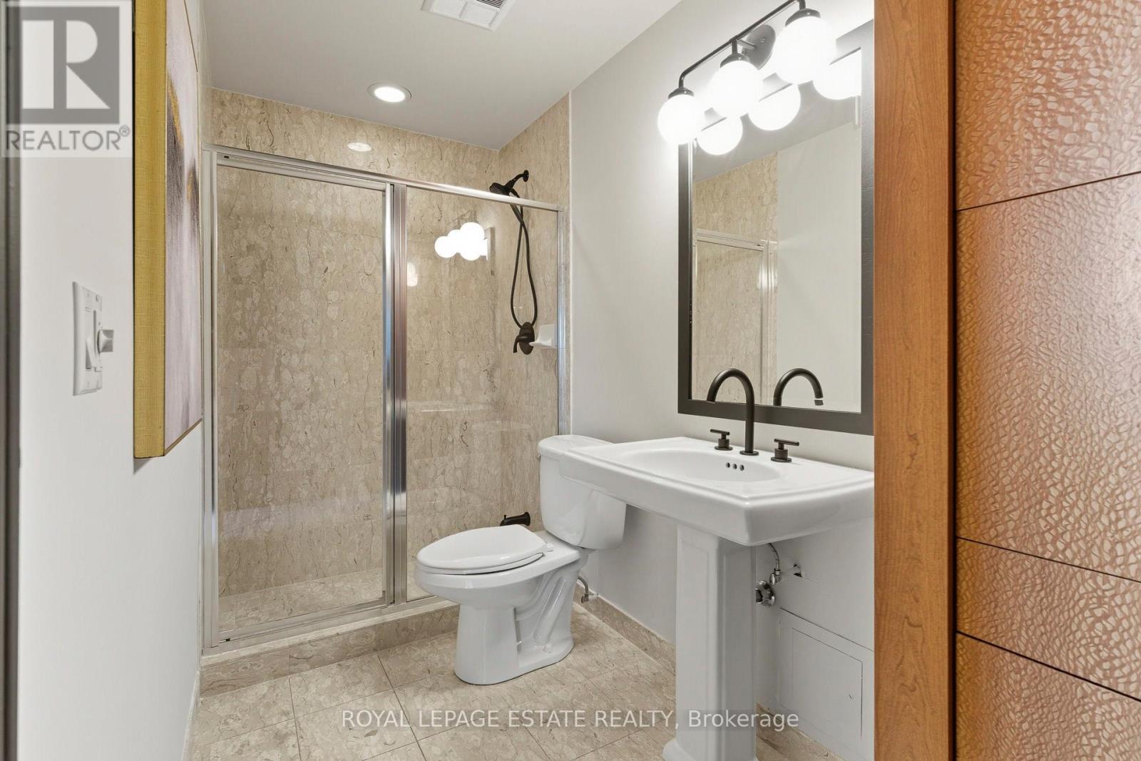 Ph9 - 9 Boardwalk Drive, Toronto (The Beaches), Ontario  M4L 6T1 - Photo 24 - E12441303