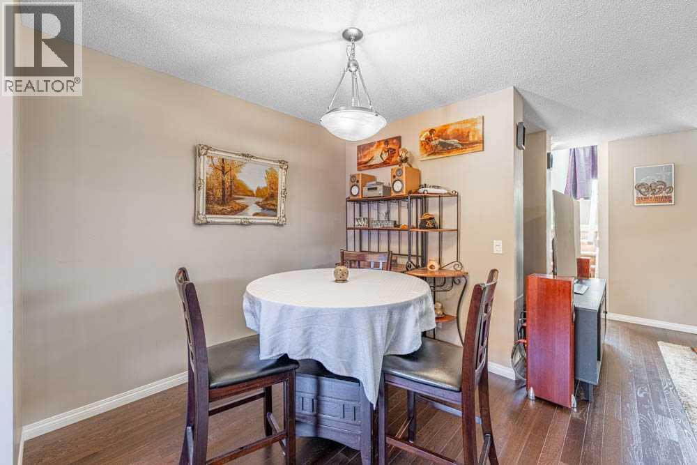 48 Fireside Way, Cochrane, Alberta  T4C 0R1 - Photo 7 - A2247199