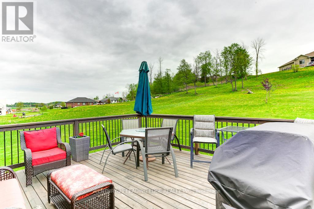 138 Hiddenvalley Drive, Belleville, Ontario  K0K 2V0 - Photo 2 - X12369883