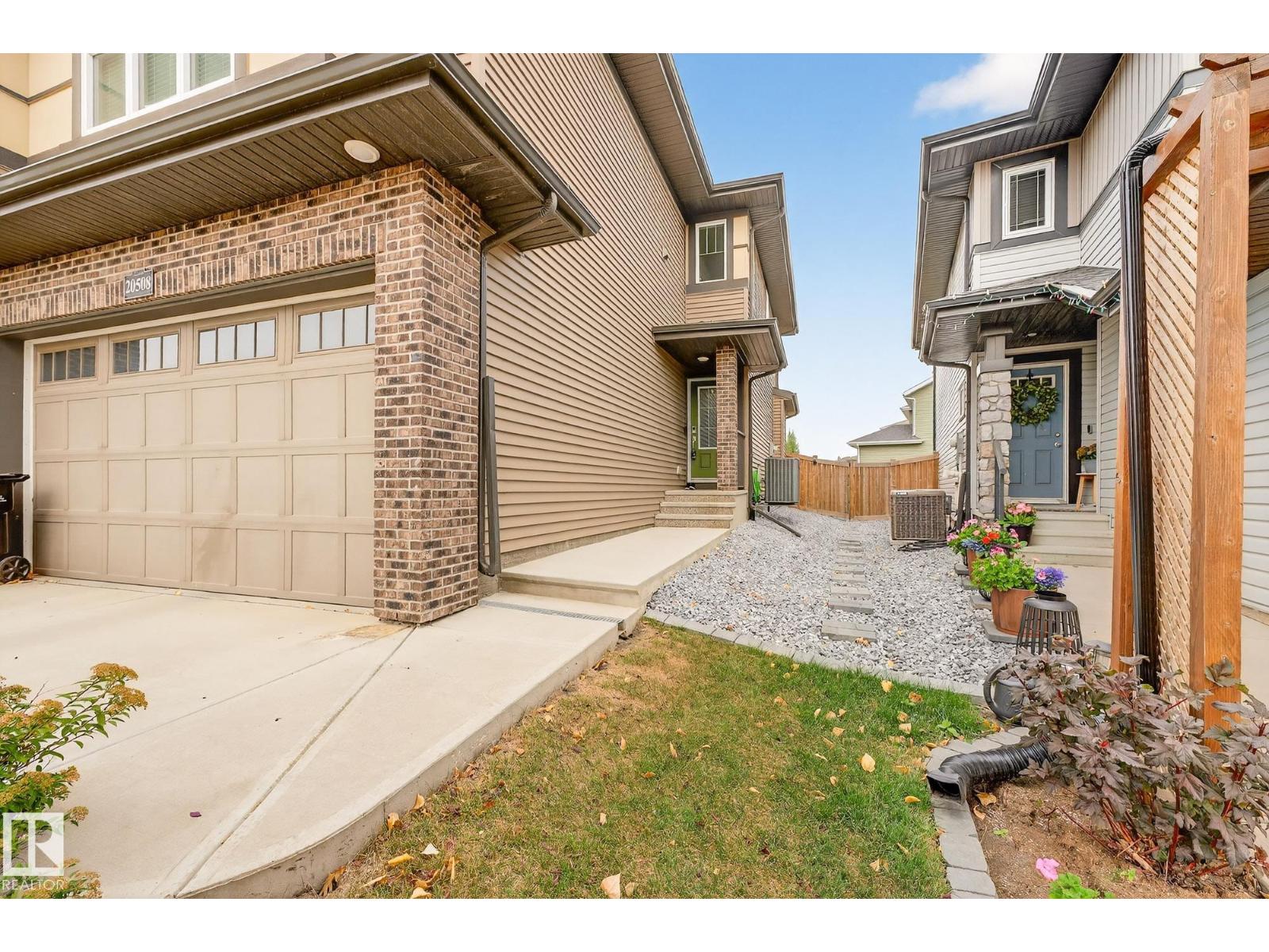 20508 128 Av Nw, Edmonton, Alberta  T5S 0L8 - Photo 2 - E4460520