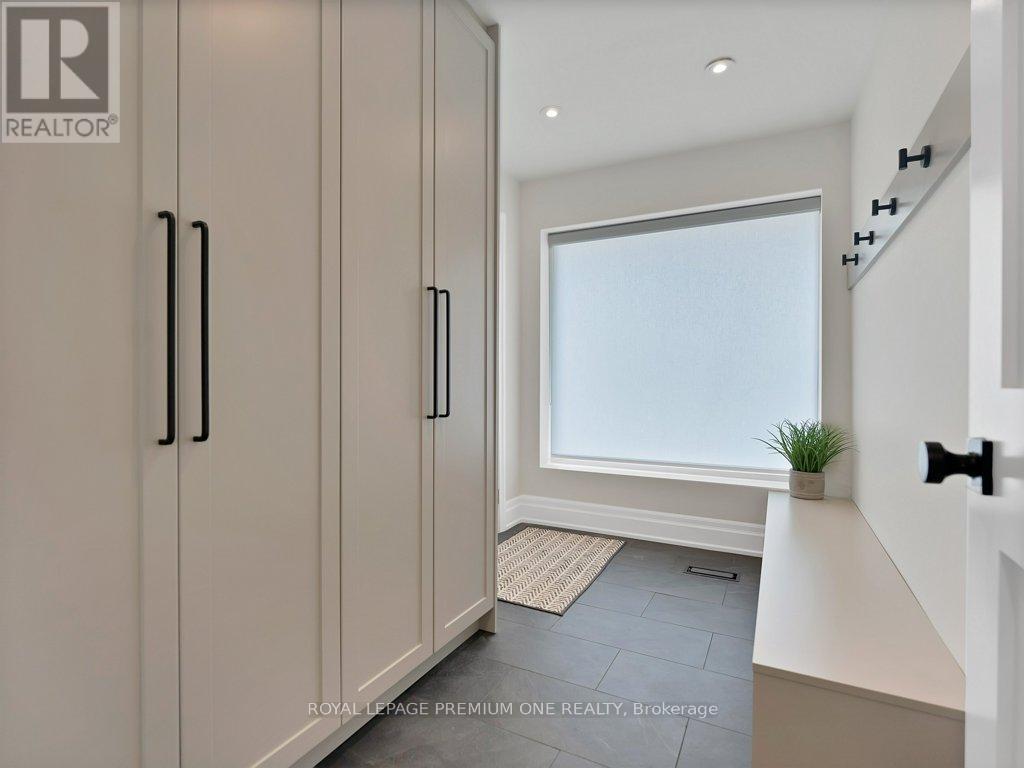 27 Cain Court, King, Ontario  L0G 1N0 - Photo 12 - N12441294