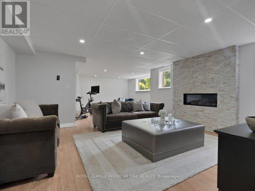 27 Cain Court, King, Ontario  L0G 1N0 - Photo 20 - N12441294
