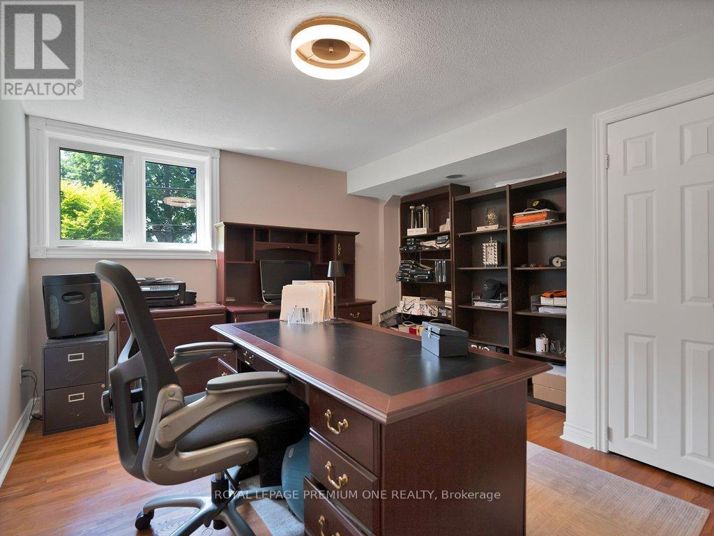 27 Cain Court, King, Ontario  L0G 1N0 - Photo 22 - N12441294