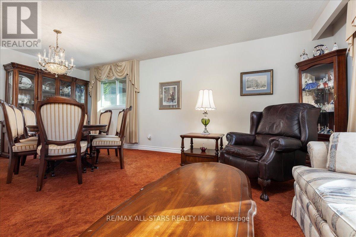811 Grace Street S, Newmarket, Ontario  L3Y 2L6 - Photo 12 - N12441301