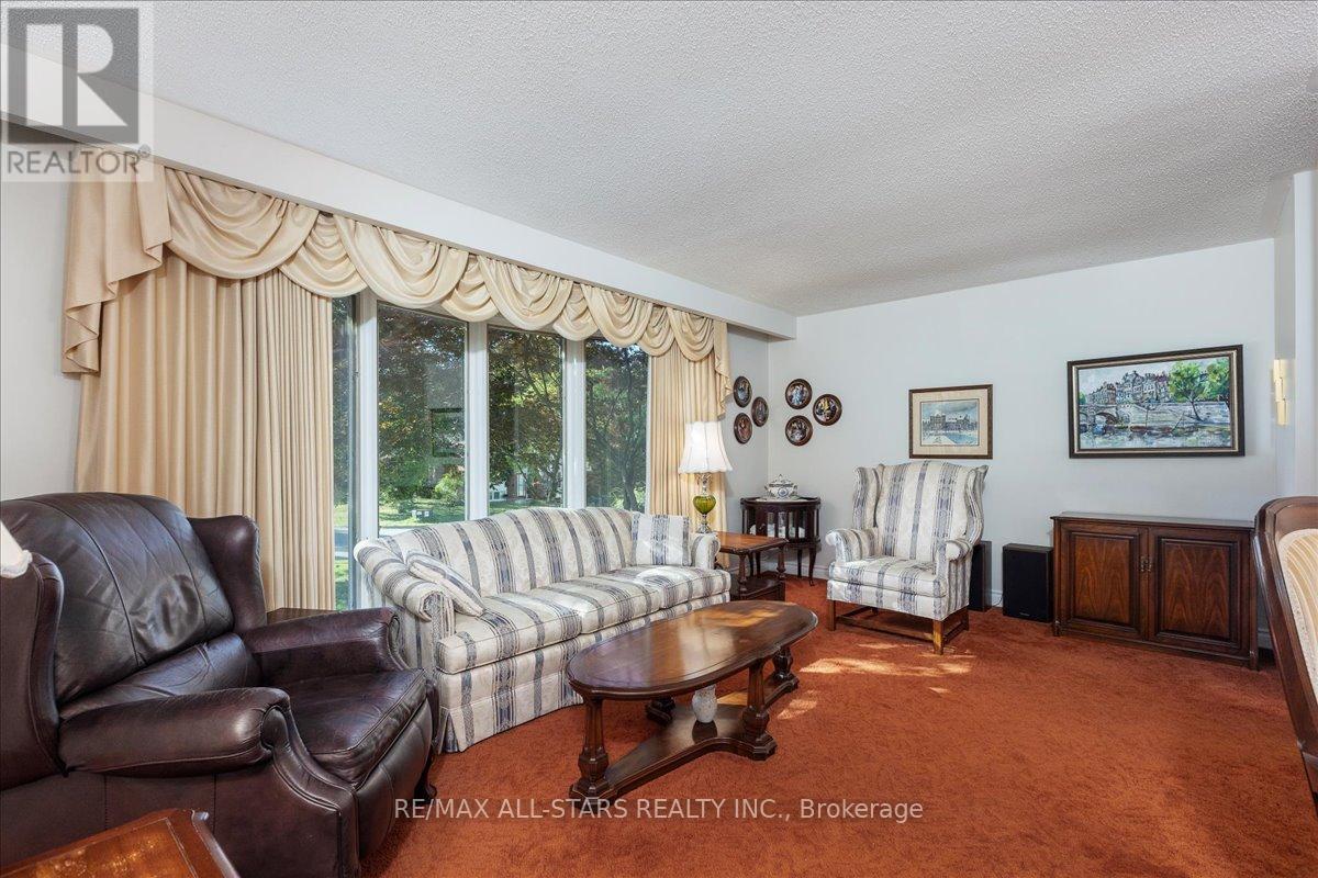 811 Grace Street S, Newmarket, Ontario  L3Y 2L6 - Photo 14 - N12441301