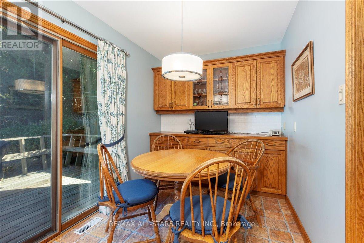 811 Grace Street S, Newmarket, Ontario  L3Y 2L6 - Photo 15 - N12441301