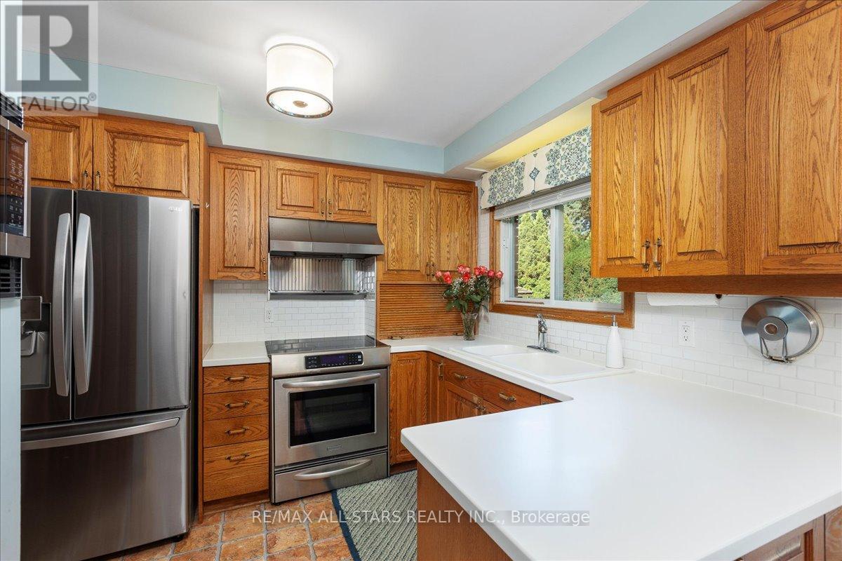 811 Grace Street S, Newmarket, Ontario  L3Y 2L6 - Photo 17 - N12441301