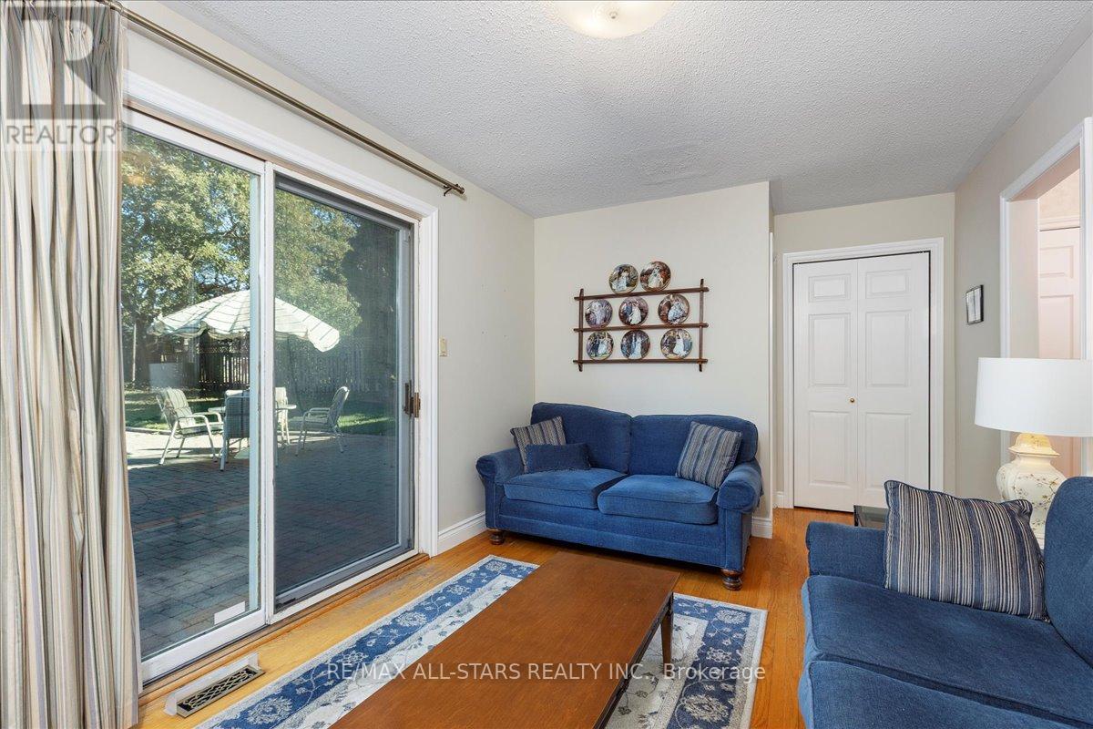 811 Grace Street S, Newmarket, Ontario  L3Y 2L6 - Photo 7 - N12441301