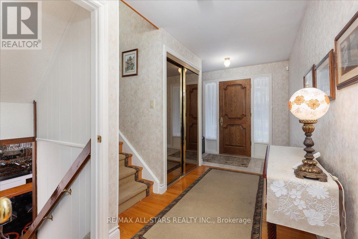 811 Grace Street S, Newmarket, Ontario  L3Y 2L6 - Photo 9 - N12441301