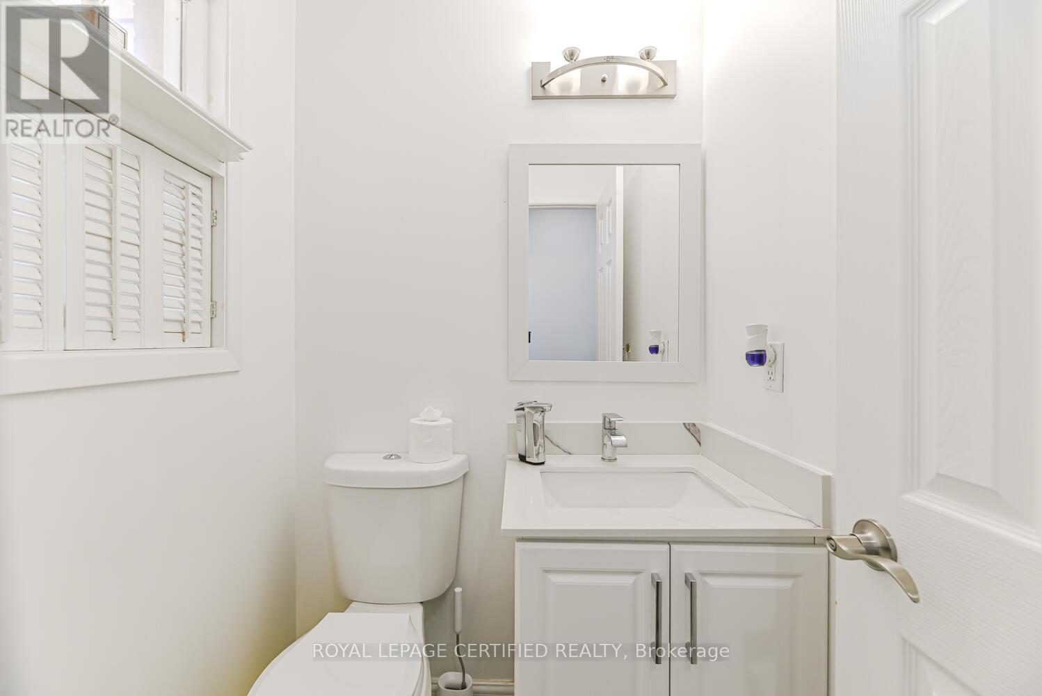 37 Newbridge Crescent, Brampton, Ontario  L6S 4B5 - Photo 21 - W12229038