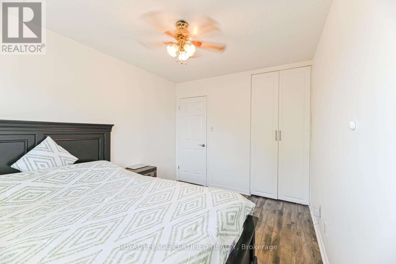37 Newbridge Crescent, Brampton, Ontario  L6S 4B5 - Photo 34 - W12229038