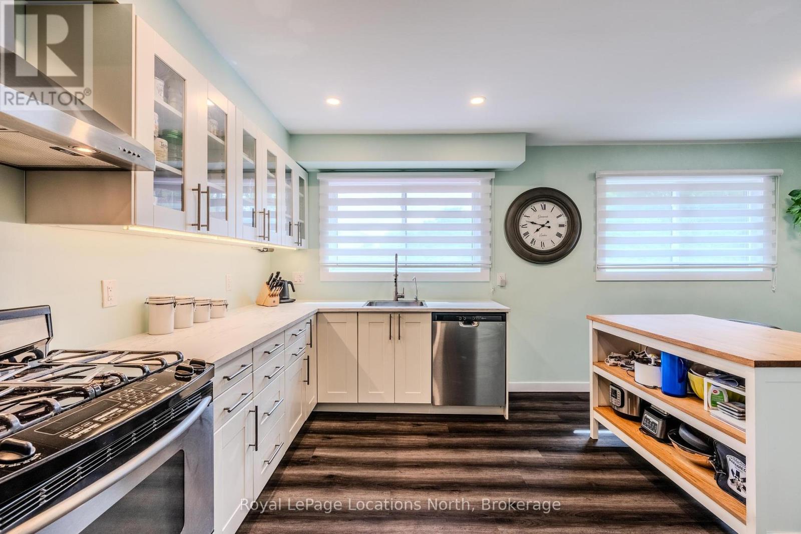 38 - 187 Grulke Street, Kitchener, Ontario  N2A 2S6 - Photo 4 - X12414349
