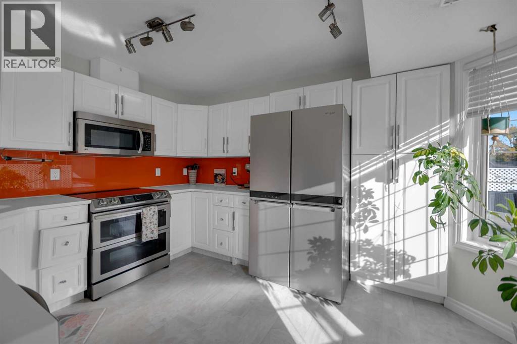 2, 2208 29 Street Sw, Calgary, Alberta  T3E 2K2 - Photo 15 - A2261484