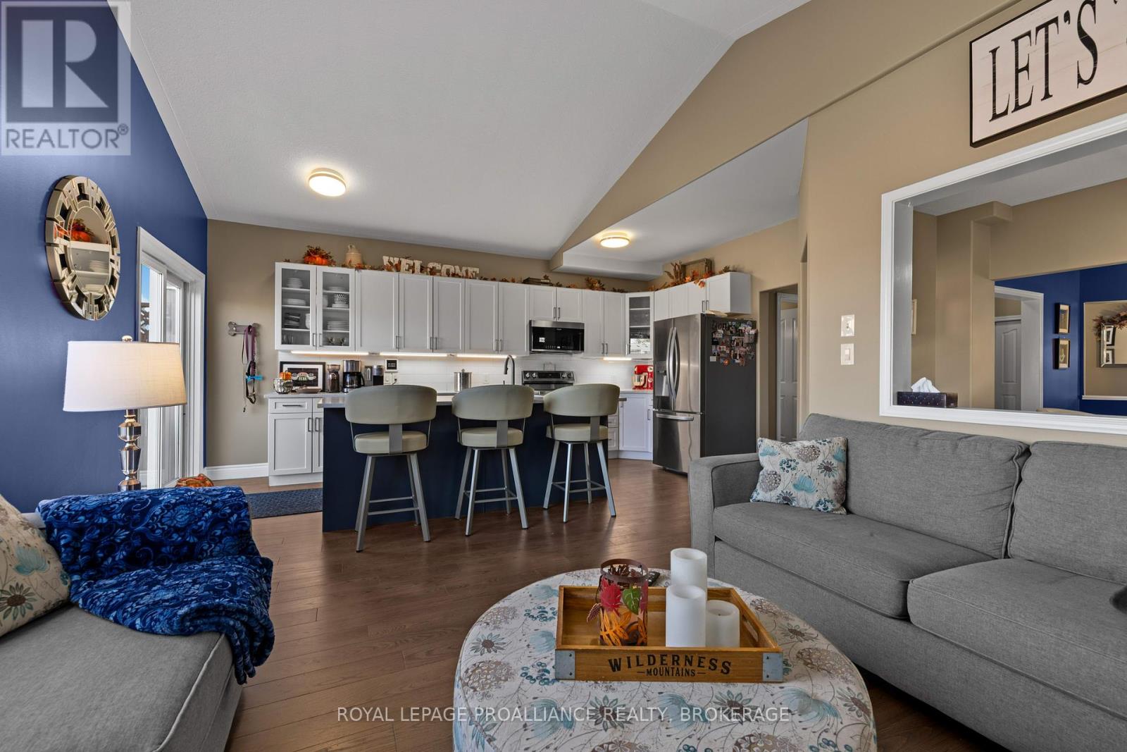 2153 Swanfield Street, Kingston, Ontario  K7M 0A9 - Photo 11 - X12441360