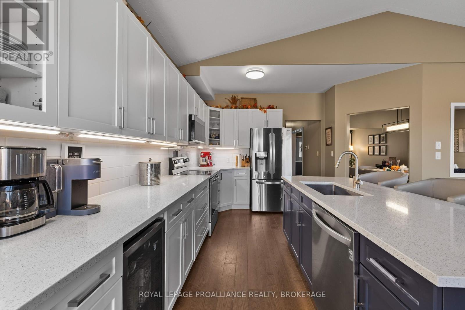 2153 Swanfield Street, Kingston, Ontario  K7M 0A9 - Photo 13 - X12441360