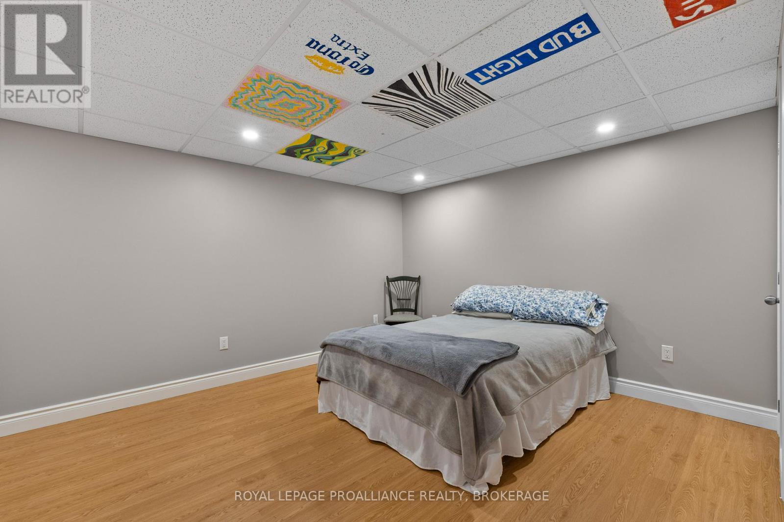 2153 Swanfield Street, Kingston, Ontario  K7M 0A9 - Photo 30 - X12441360