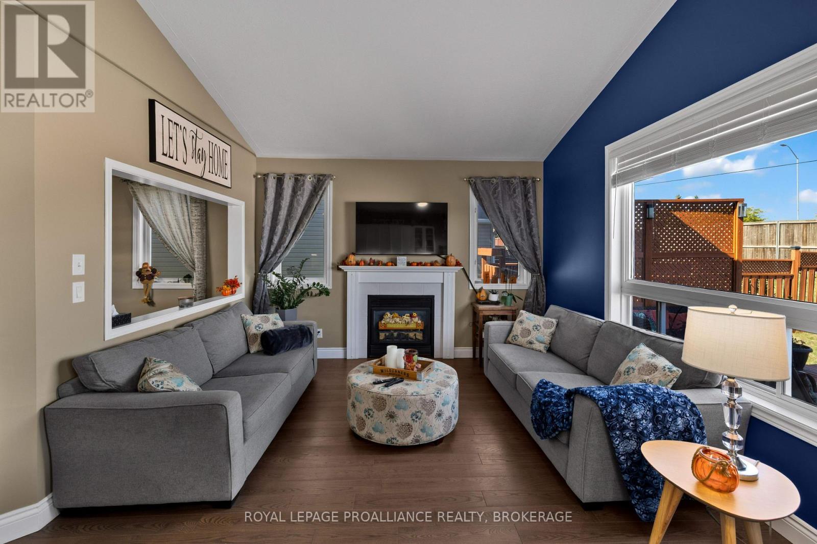 2153 Swanfield Street, Kingston, Ontario  K7M 0A9 - Photo 8 - X12441360