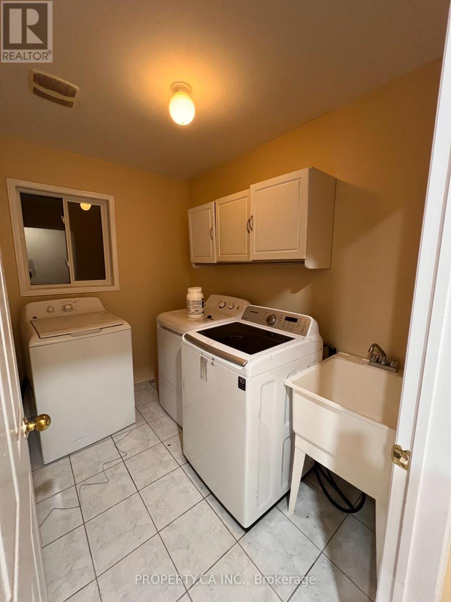 14 Owens Road, Brampton, Ontario  L6X 0S1 - Photo 12 - W12441292