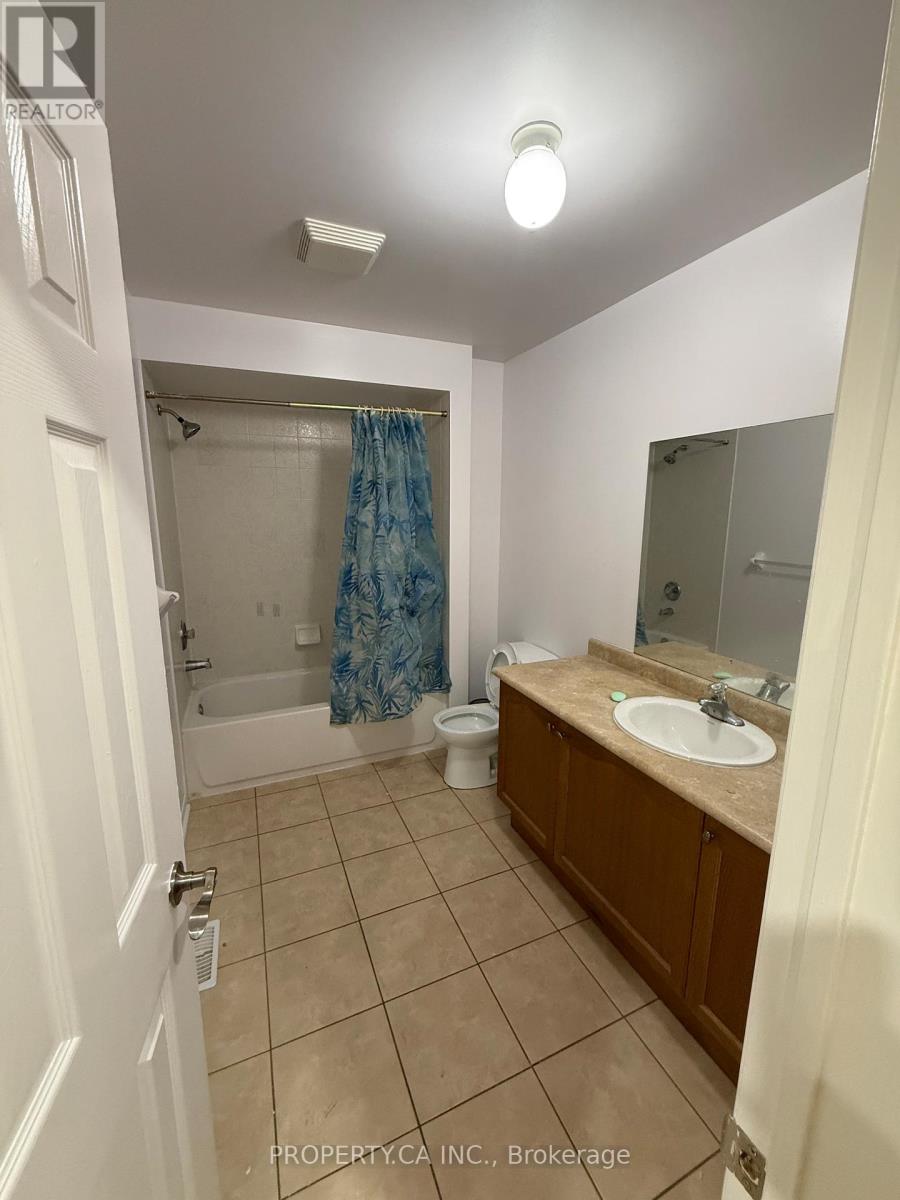 14 Owens Road, Brampton, Ontario  L6X 0S1 - Photo 15 - W12441292