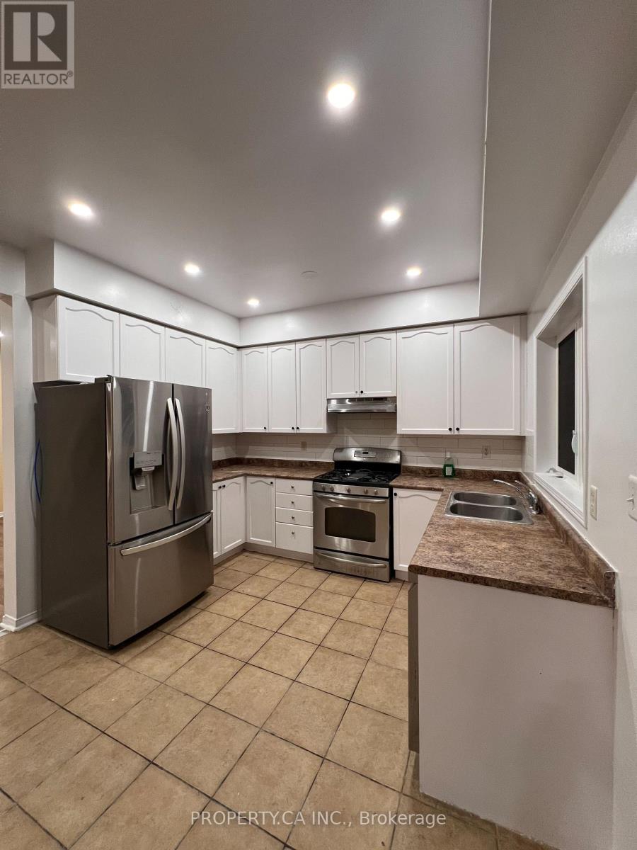 14 Owens Road, Brampton, Ontario  L6X 0S1 - Photo 6 - W12441292