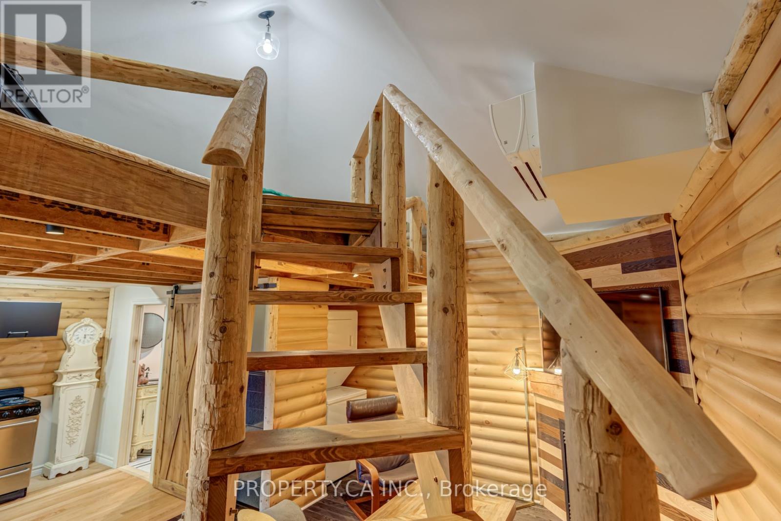 Garden Studio - 38 Royal Street, Toronto, Ontario  M6N 3Z4 - Photo 11 - W12441322