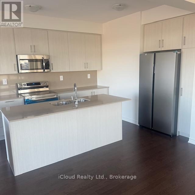 1423 Savoline Boulevard, Milton, Ontario  L9E 1G5 - Photo 10 - W12441325