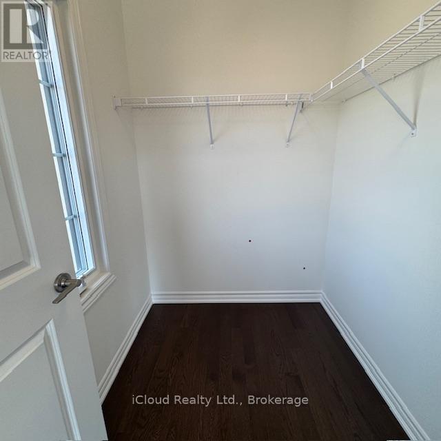1423 Savoline Boulevard, Milton, Ontario  L9E 1G5 - Photo 16 - W12441325