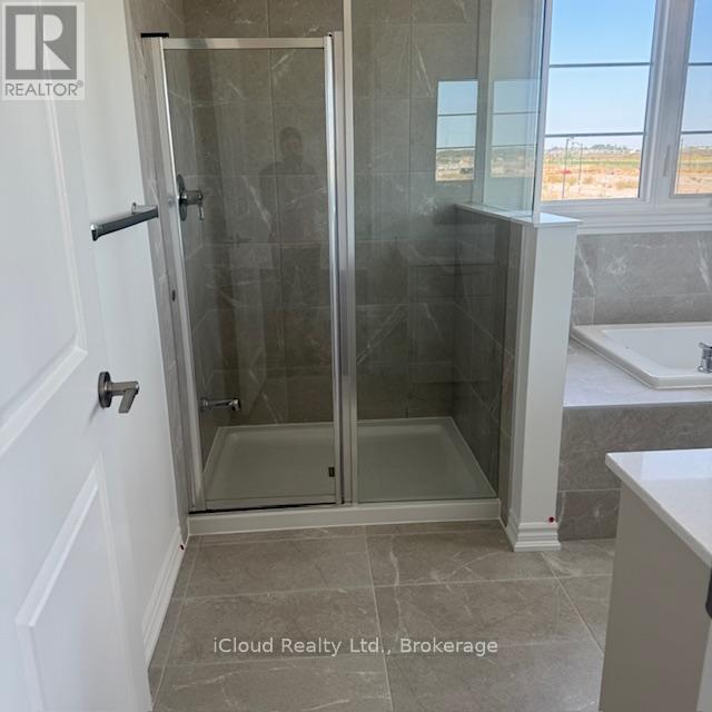 1423 Savoline Boulevard, Milton, Ontario  L9E 1G5 - Photo 18 - W12441325