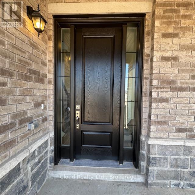 1423 Savoline Boulevard, Milton, Ontario  L9E 1G5 - Photo 4 - W12441325