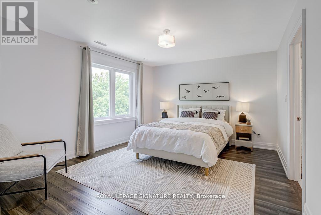 110 Evans Avenue, Toronto, Ontario  M8Z 1H9 - Photo 21 - W12441328