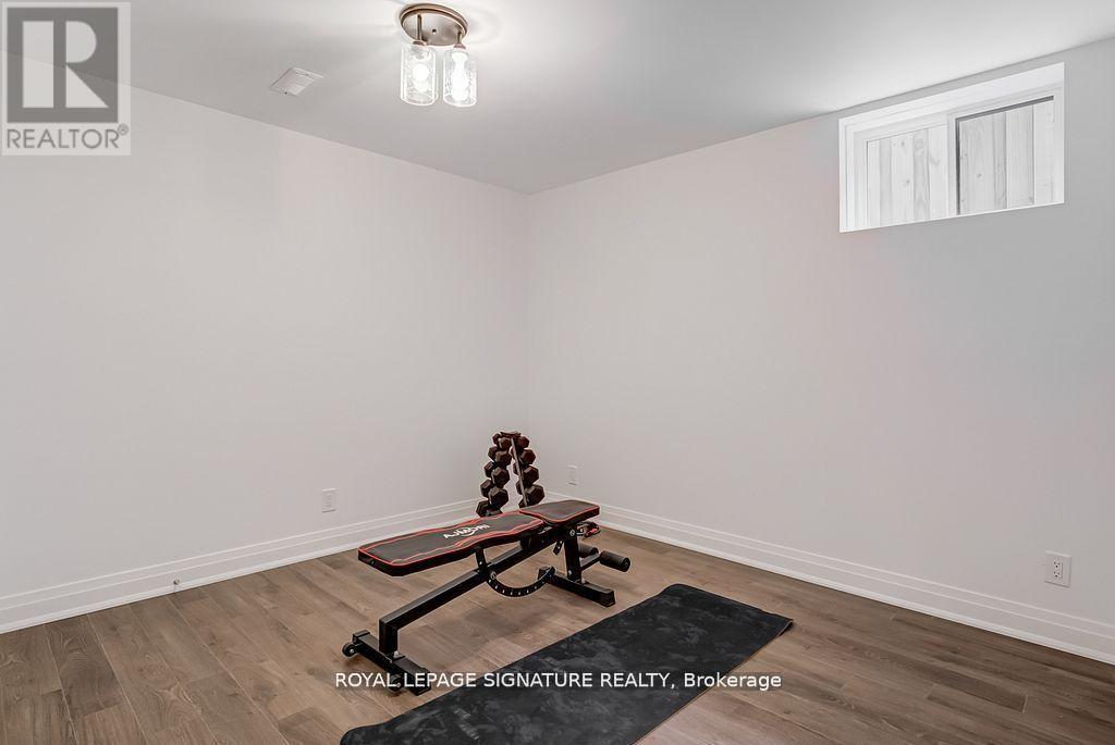 110 Evans Avenue, Toronto, Ontario  M8Z 1H9 - Photo 27 - W12441328