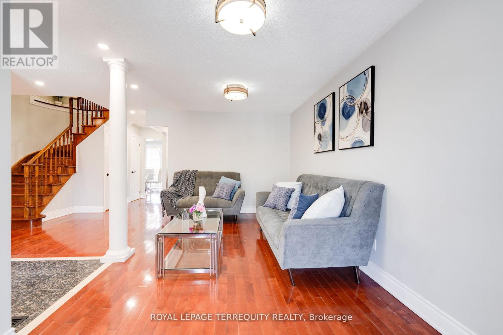 4242 Petersburg Crescent, Mississauga, Ontario  L4Z 2T3 - Photo 8 - W12441329